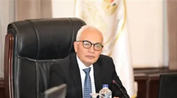 وزير التعليم السابق: لماذا أصبح الغش أمراً عادياً؟ وصراع الوزارة يشبه لعبة القط والفأر.