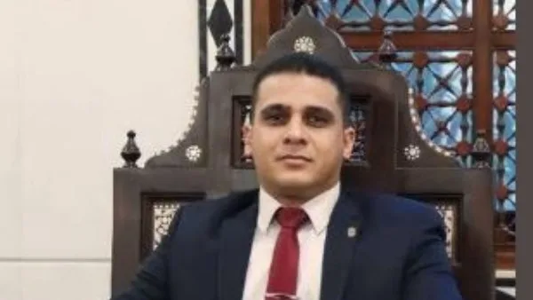 ضحية طعن غادر.. المفتي ينعى أستاذاً بالأزهر بعد وفاته نتيجة نزاع عائلي ضحية طعن غادر.. المفتي ينعى أستاذاً بالأزهر بعد وفاته نتيجة نزاع عائلي
