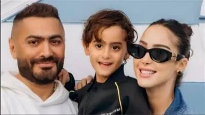 تامر حسني يكشف إصابة نجله آدم بعد انفجار الزايدة وإجراء عمليتين تامر حسني يكشف إصابة نجله آدم بعد انفجار الزايدة وإجراء عمليتين