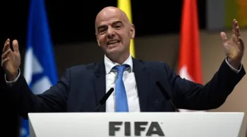 إنفانتينو: الأهلي حقق إنجازًا تاريخيًا بكونه أول من يطلق صافرة البداية في المونديال.