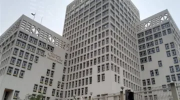 خبراء اقتصاديون لـ”الدستور”: تخصيص الأراضي لوزارة المالية لا يُعتبر بيعًا