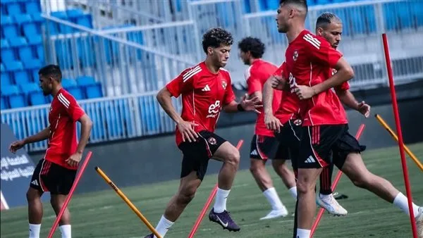 الأهلي يكرم الفريق بلوحة ضخمة في شوارع ميامي الأهلي يكرم الفريق بلوحة ضخمة في شوارع ميامي