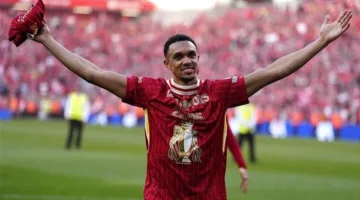 أرنولد يتصدر قائمة ريال مدريد للمشاركة في مونديال الأندية