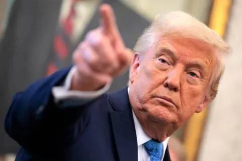 البيت الأبيض: ترامب لن يتيح “فوضى الشارع في أمريكا” وعلينا الحفاظ على القانون والنظام البيت الأبيض: ترامب لن يتيح “فوضى الشارع في أمريكا” وعلينا الحفاظ على القانون والنظام