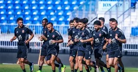 نجم الأهلي يفاجئ الجميع بشأن الرحيل: ‘أنا في خدمة النادي’