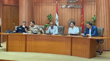 محافظ بورسعيد يستعرض التحضيرات الخاصة بامتحانات الثانوية العامة | صور