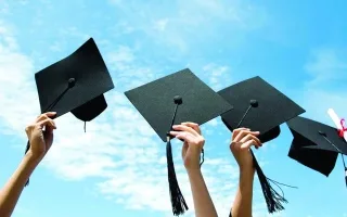 العور: 46% من الطلبة المواطنين الذين يدرسون في الخارج على نفقتهم الخاصة ملتحقون بجامعتين فقط.