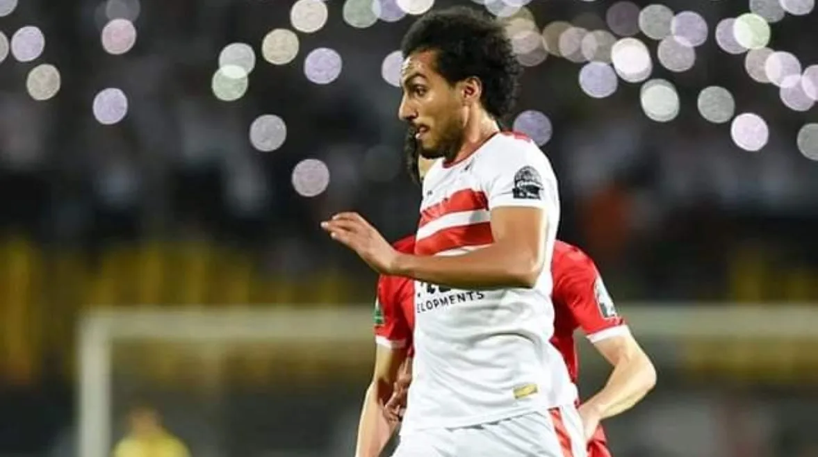 الزمالك يقرر معاقبة أحمد حمدي بسبب “تدوينات مثيرة للجدل” الزمالك يقرر معاقبة أحمد حمدي بسبب “تدوينات مثيرة للجدل”