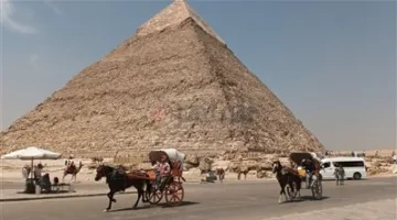 بـ 30 مليون دولار.. مصر تعيد تشكيل منطقة الأهرامات لاستقطاب 30 مليون سائح سنويًا