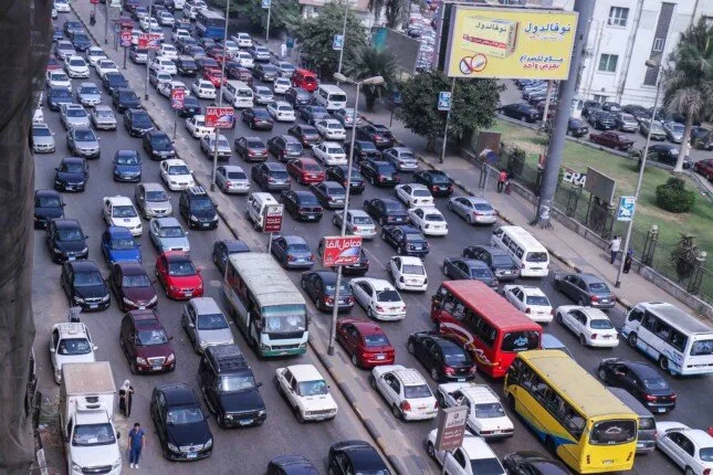 قبل مغادرتك لمنزلك: اطّلع على حالة المرور في شوارع ومحاور القاهرة والجيزة
