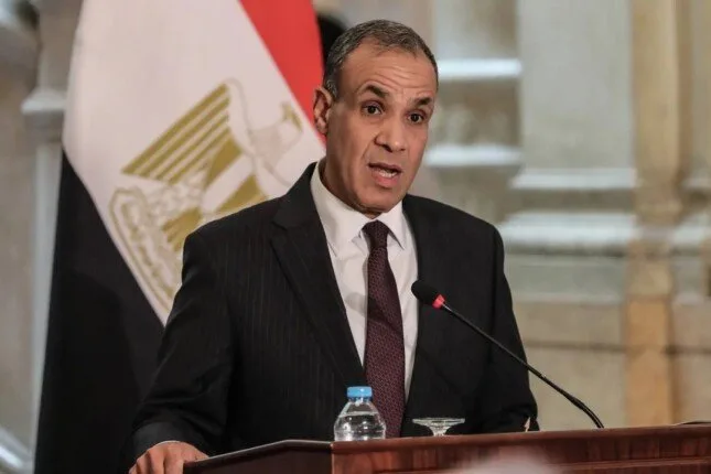 وزير الخارجية يعبر عن أمله في توسيع استثمارات شركة «سكاتك» النرويجية في مصر وزير الخارجية يعبر عن أمله في توسيع استثمارات شركة «سكاتك» النرويجية في مصر