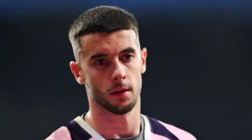 ما هي تعاقدات فريق برشلونة في فترة انتقالات الصيف 2025؟