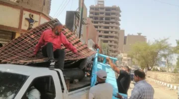 إطلاق عمليات لإزالة المعوقات والانتهاكات على أراضي الطرق في مدينة ديروط