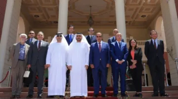 رئيس الجامعة البريطانية في مصر يرحب برئيس جامعة حمدان بن محمد الذكية