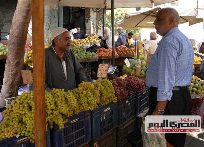 البطاطس بـ7 جنيهات: أسعار الخضروات والفواكه في سوق العبور اليوم الخميس البطاطس بـ7 جنيهات: أسعار الخضروات والفواكه في سوق العبور اليوم الخميس