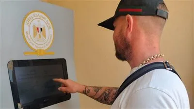 تعزيز تجربة السياحة: تفعيل ماكينات الخدمة الذاتية لشراء تذاكر زيارة منطقة سقارة الأثرية تعزيز تجربة السياحة: تفعيل ماكينات الخدمة الذاتية لشراء تذاكر زيارة منطقة سقارة الأثرية