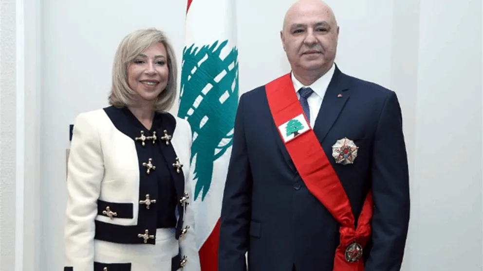 الرئيس عون توجه إلى الفاتيكان للقاء البابا الجديد. الرئيس عون توجه إلى الفاتيكان للقاء البابا الجديد.