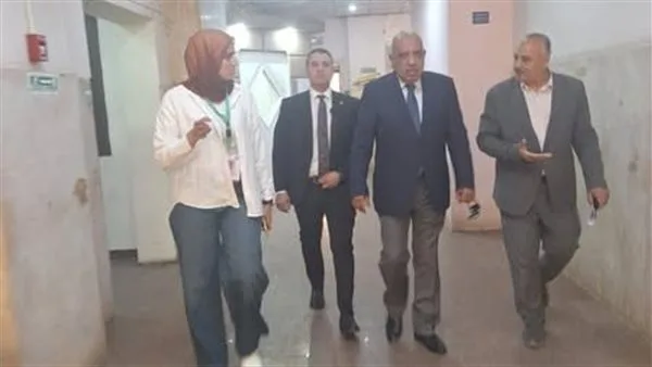 وزير الكهرباء يزور مستشفى الكهرباء في ألماظة: نتطلع لتطوير نظام الرعاية الصحية للعاملين والمجتمع.