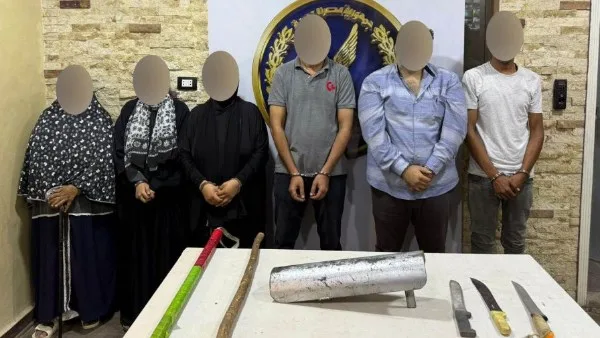 عراك بسلاح أبيض يؤدي لإصابة رجل وامرأتين في السلام | فيديو عراك بسلاح أبيض يؤدي لإصابة رجل وامرأتين في السلام | فيديو