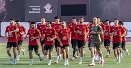 عاجل | نجم الأهلي يقرر الرحيل بشكل نهائي ويصدم الإدارة