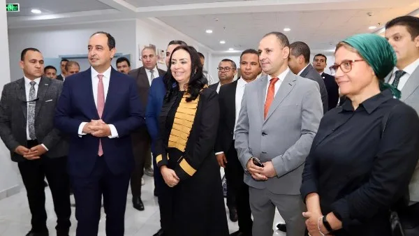 تقديم مستلزمات متعافي الإدمان من الملابس الجاهزة لبنك الكساء تقديم مستلزمات متعافي الإدمان من الملابس الجاهزة لبنك الكساء