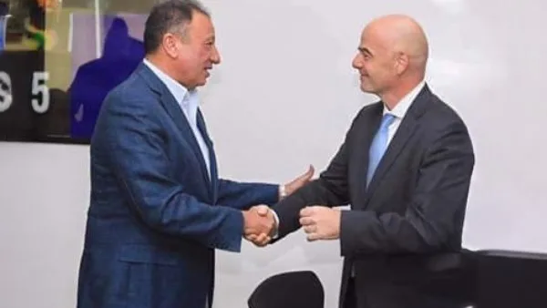 رئيس الأهلي يعتذر عن غيابه في انطلاق كأس العالم للأندية رئيس الأهلي يعتذر عن غيابه في انطلاق كأس العالم للأندية