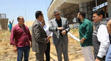 محافظ الجيزة يتفقد التحضيرات حول مطار سفنكس والطرق المؤدية إلى المتحف المصري الكبير