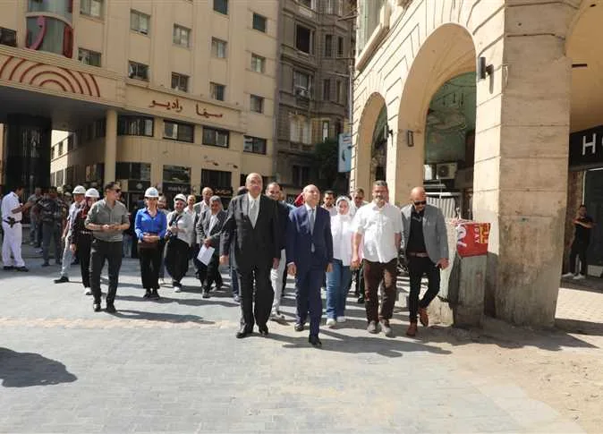 محافظ القاهرة: القضاء على التعديات وتحسين المظهر العام في منطقة القاهرة الخديوية محافظ القاهرة: القضاء على التعديات وتحسين المظهر العام في منطقة القاهرة الخديوية
