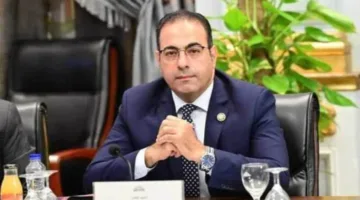 رئيس لجنة الشباب والرياضة يتفقد بعثة الأهلي في المونديال ويطمئن عليهم