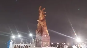 إطلاق نصب احتفالي بمناسبة عيد الغدير في النجف