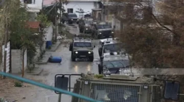 القاهرة الإخبارية: القوات الاحتلالية تقصف جبل الريحان في جنوب لبنان بغارتين.