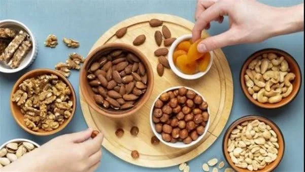 6 نصائح لحماية نفسك من مخاطر انخفاض ضغط الدم في الصيف 6 نصائح لحماية نفسك من مخاطر انخفاض ضغط الدم في الصيف