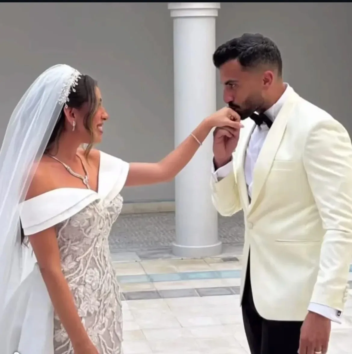 ياسمين عبد العزيز والعسيلي يشاركان في زفاف منة القيعي ويوسف حشيش ياسمين عبد العزيز والعسيلي يشاركان في زفاف منة القيعي ويوسف حشيش
