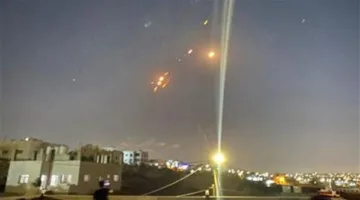 التلفزيون الإيراني: استشهاد 5 مدنيين جراء قصف إسرائيلي على منطقة نارمك شرق العاصمة طهران