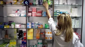 بالمخالفة للقانون… الصيدليات تسوق منتجاتها عبر الإنترنت!