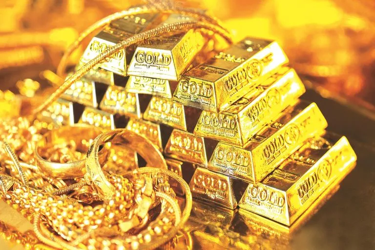 أسعار الذهب في السعودية اليوم، الجمعة 13 يونيو 2025، تشهد زيادة قدرها 7 ريالات.