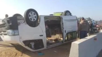 مقتل شخصين وإصابة 12 جراء انقلاب ميكروباص على طريق أسيوط الغربي