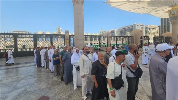 بعثة حج الجمعيات الأهلية ترتب جولات إلى الروضة الشريفة