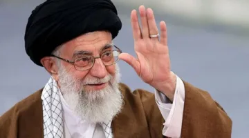 قرارات سريعة من المرشد الإيراني حول الحرس الثوري والقوات العسكرية