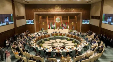 الجامعة العربية تستنكر الهجوم الإسرائيلي على إيران وتطالب بوقف التصعيد.