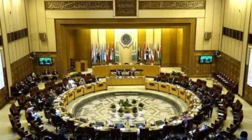 الجامعة العربية تُعبّر عن استنكارها للهجوم الإسرائيلي على إيران وتُطالب بإنهاء التصعيد.