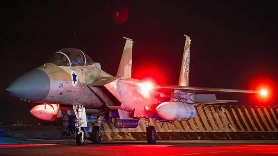 الجيش الإسرائيلي: العملية ضد إيران في مراحلها الأولى وسلاح الجو يستمر في الغارات الجيش الإسرائيلي: العملية ضد إيران في مراحلها الأولى وسلاح الجو يستمر في الغارات