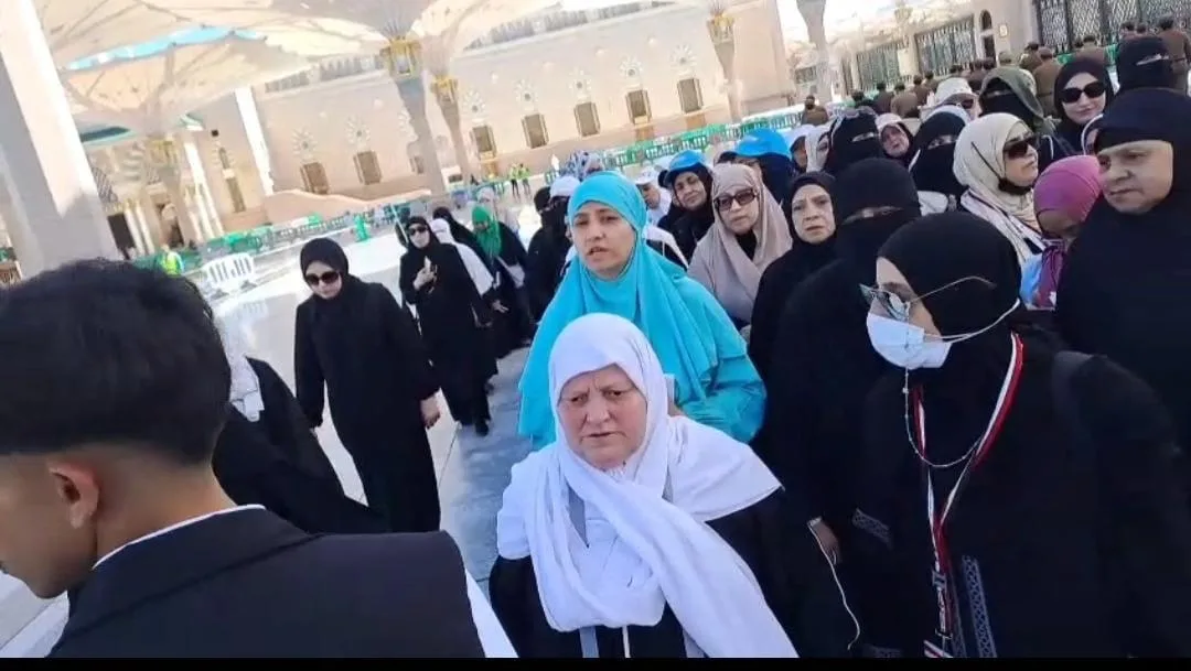 بعثة حج الجمعيات الأهلية تنظم جولات إلى الروضة الشريفة .. صور بعثة حج الجمعيات الأهلية تنظم جولات إلى الروضة الشريفة .. صور