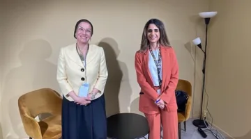 وزيرة البيئة تناقش سبل التعاون مع مدير أمانة تحالف الطموح العالي لحماية الطبيعة