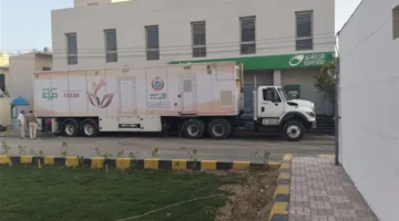 وحدة صحية متجولة للنساء تقدم خدمات طبية شاملة مجانا في زاوية صقر