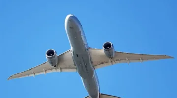 هبوط طارئ لطائرة ركاب هندية بسبب تهديد بوجود قنبلة على متنها
