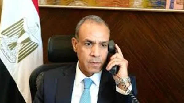 وزير الخارجية: التصعيد الإسرائيلي تجاه إيران يمثل تهديداً غير مبرر وندين خرق سيادة الدول. وزير الخارجية: التصعيد الإسرائيلي تجاه إيران يمثل تهديداً غير مبرر وندين خرق سيادة الدول.