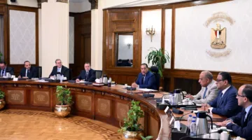 عاجل.. رئيس الوزراء يشرف على استراتيجية تأمين مخزون كافٍ من الوقود والغاز الطبيعي