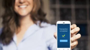ما هي العملة المتداولة في التحويلات البنكية المحلية؟
