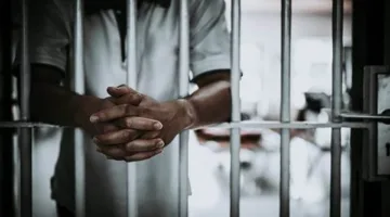 حبس شاب بتهمة الاعتداء الجنسي على طفلة في الغربية